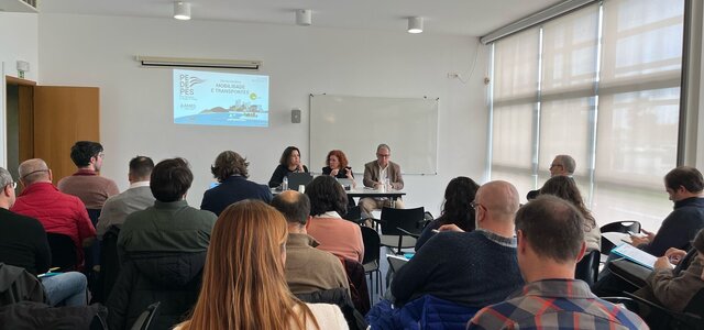 ef1fa623_7651_44b1_995a_9d9281b756ab