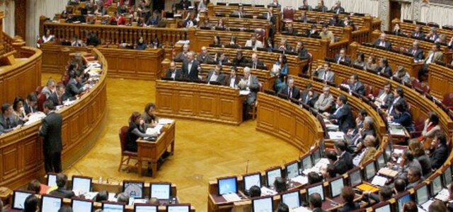 top_grupo_parlamentar_2011_01